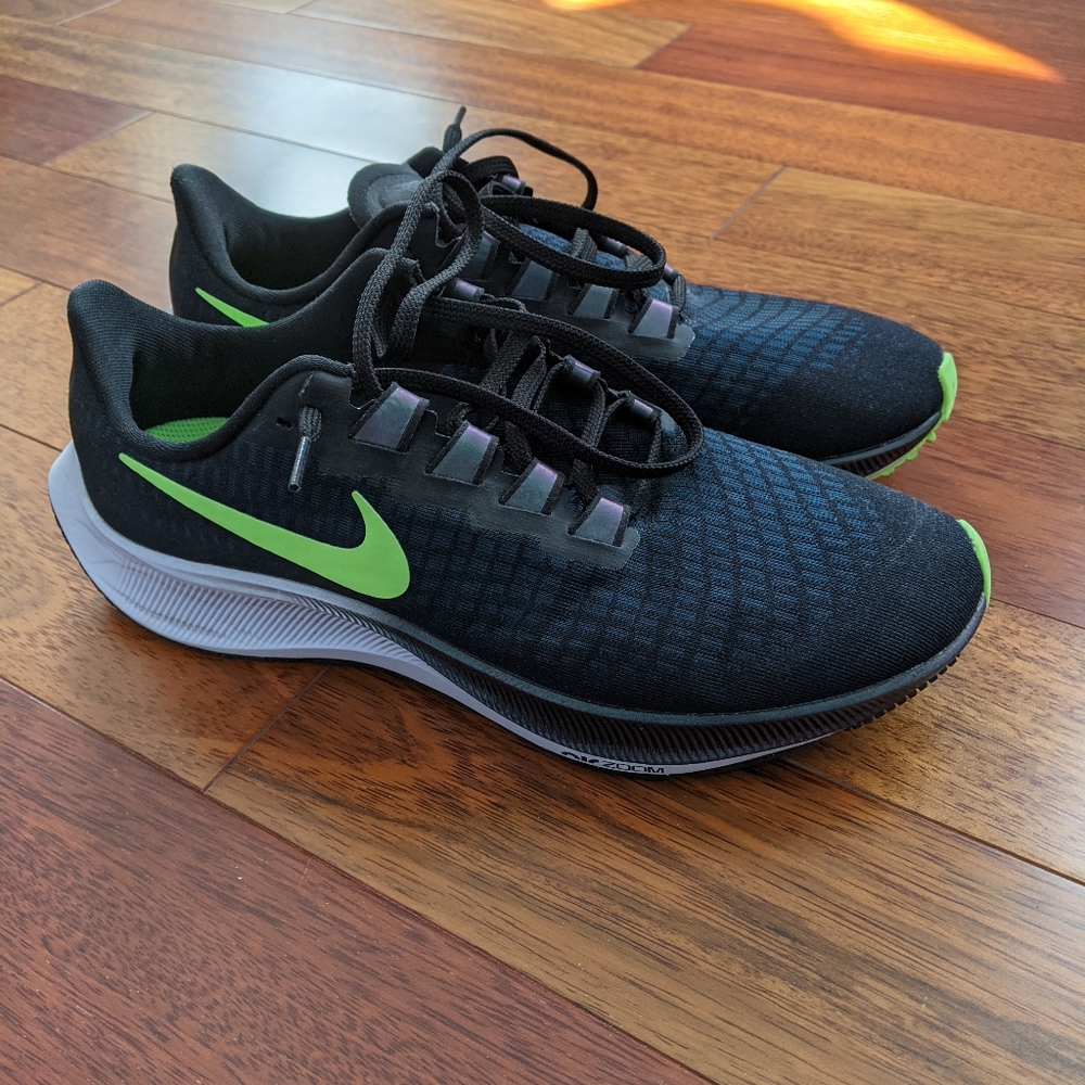 NIKE AIR PEGASUS 37